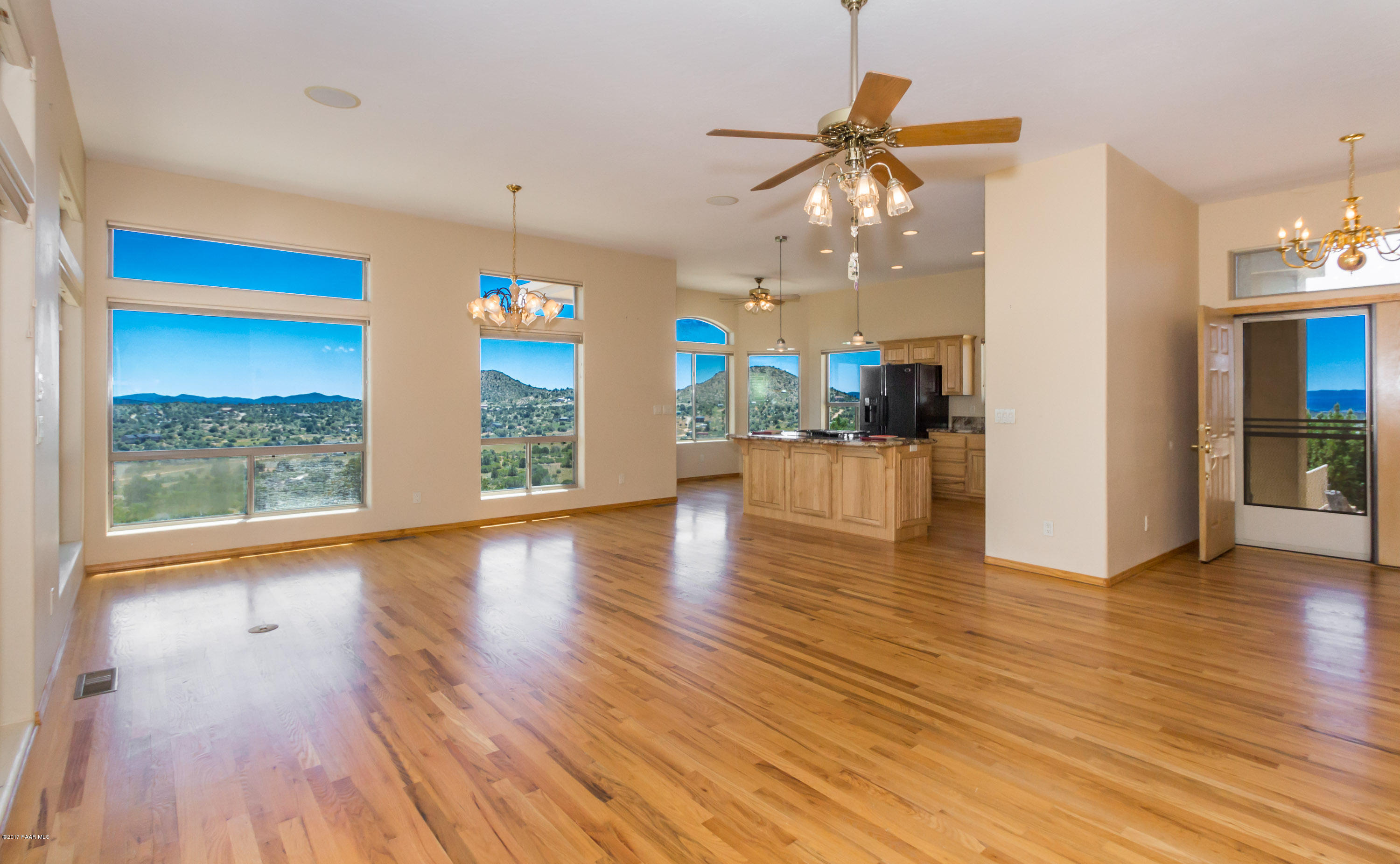 14895 North Hope Rose Road Prescott, AZ 86305 - Photo 9 of 26 003_Great Room