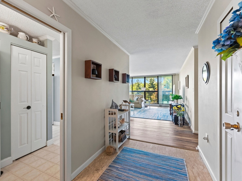 40 Village Road, Unit 709 Middleton, MA 01949 - Photo 5 of 42