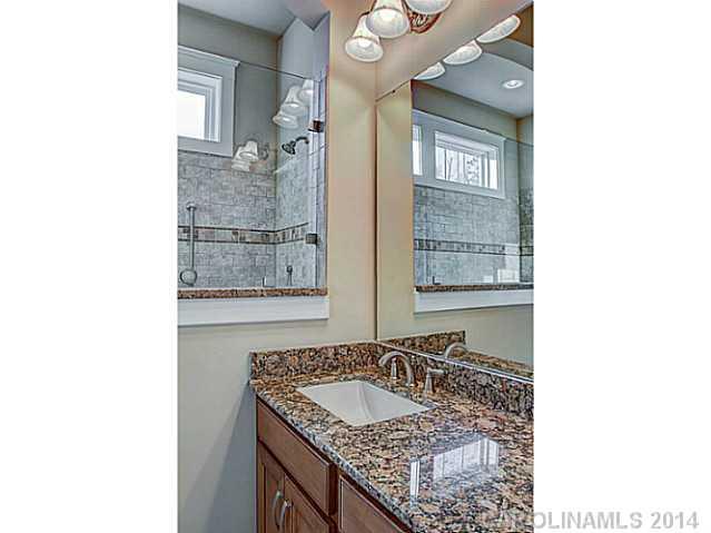 565 Channel Road Lake Wylie, SC 29710 - Photo 12 of 16 Gallery Image 12