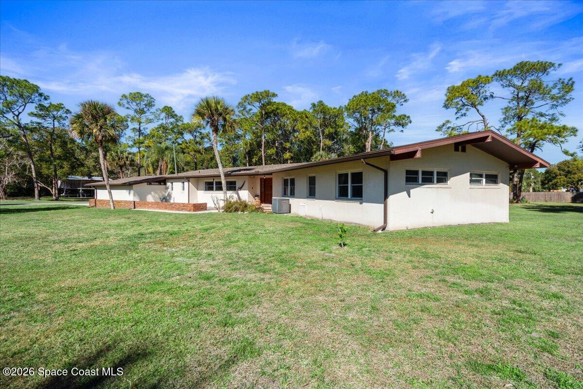 4020 Tangelo Avenue Cocoa, FL 32926 - Photo 3 of 70 Custom One Story Residence