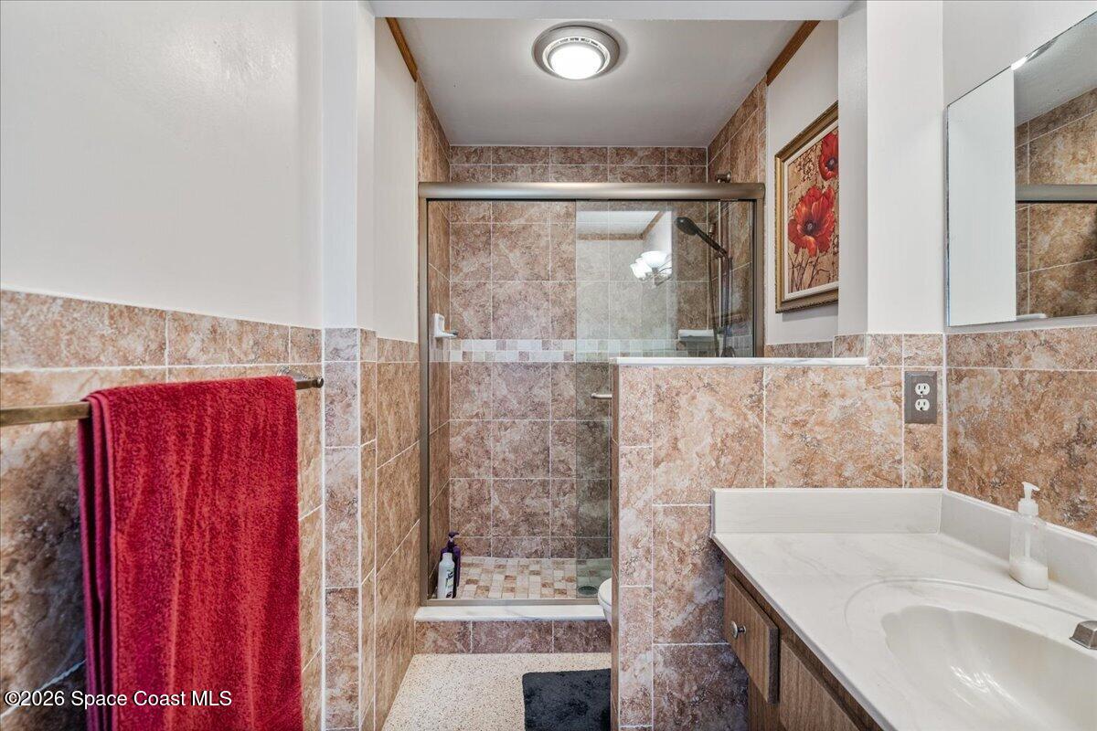 4020 Tangelo Avenue Cocoa, FL 32926 - Photo 37 of 70 Primary Bathroom