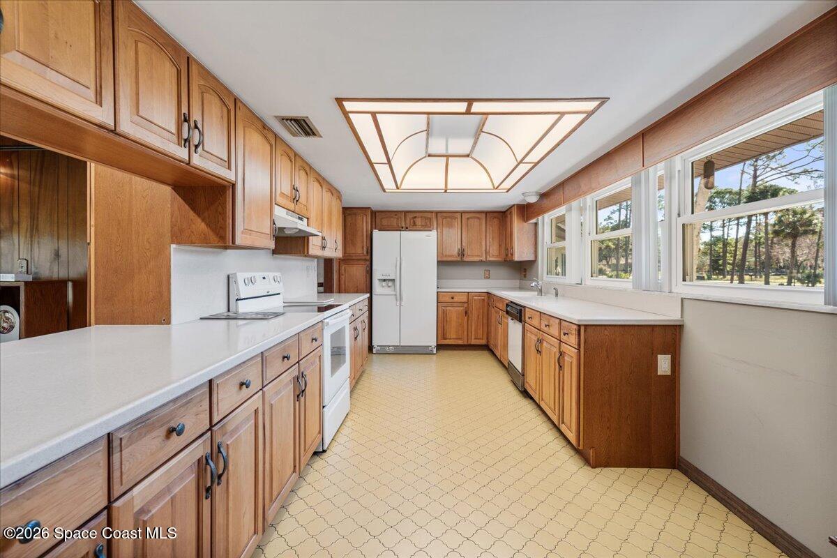 4020 Tangelo Avenue Cocoa, FL 32926 - Photo 38 of 70 Updated Kitchen