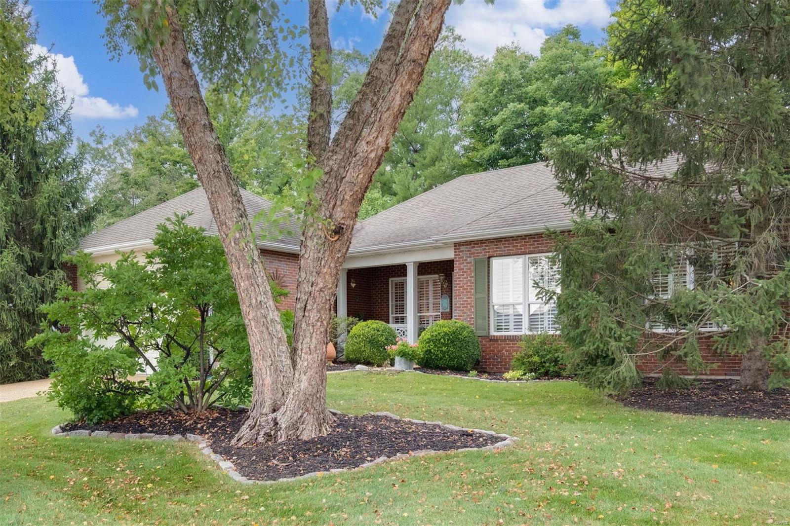 274 Ashdown Forest Weldon Spring, MO 63304 - Photo 1 of 25 Gallery Image 1