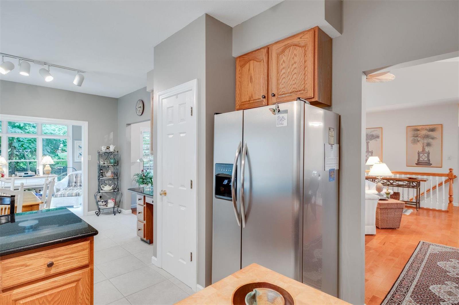 274 Ashdown Forest Weldon Spring, MO 63304 - Photo 9 of 25 Gallery Image 9
