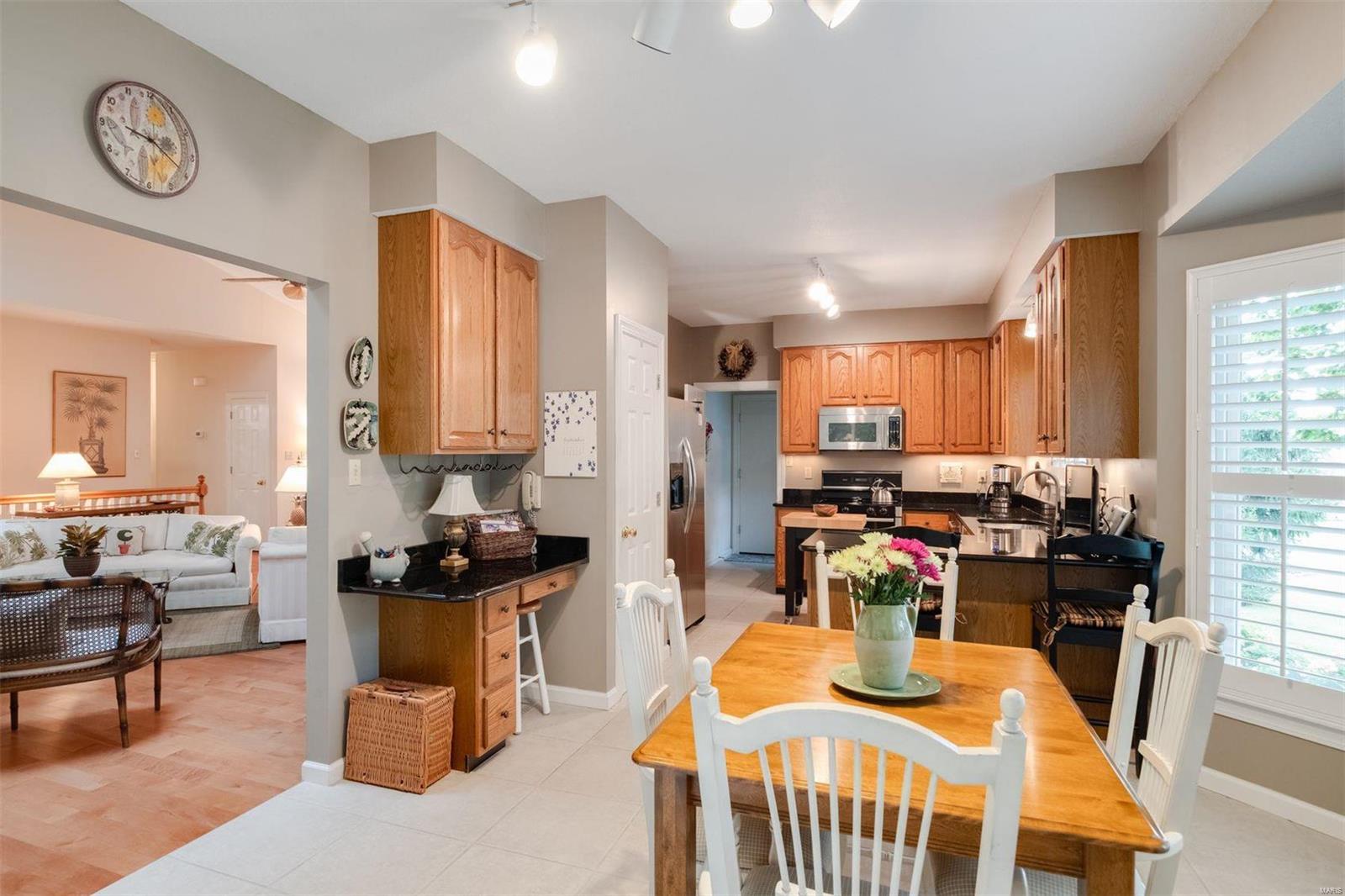 274 Ashdown Forest Weldon Spring, MO 63304 - Photo 10 of 25 Gallery Image 10