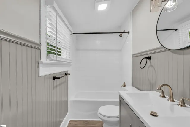 $239,900 | 107 Brooks Avenue, Greenville, SC 29617