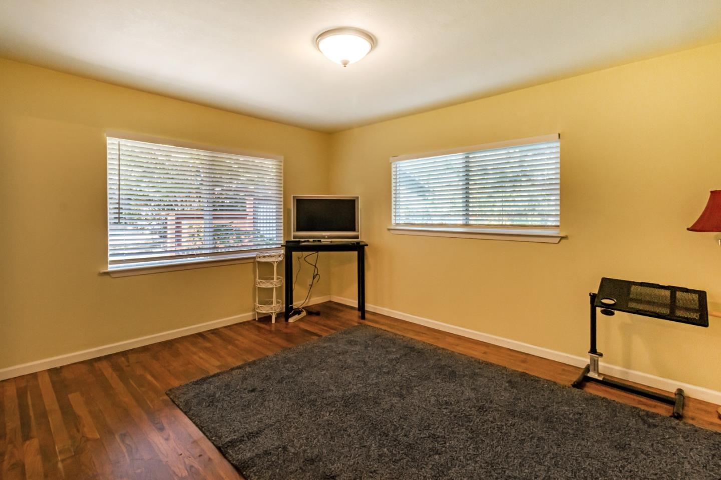 600 Valencia Road Aptos, CA 95003 - Photo 19 of 21 Gallery Image 19