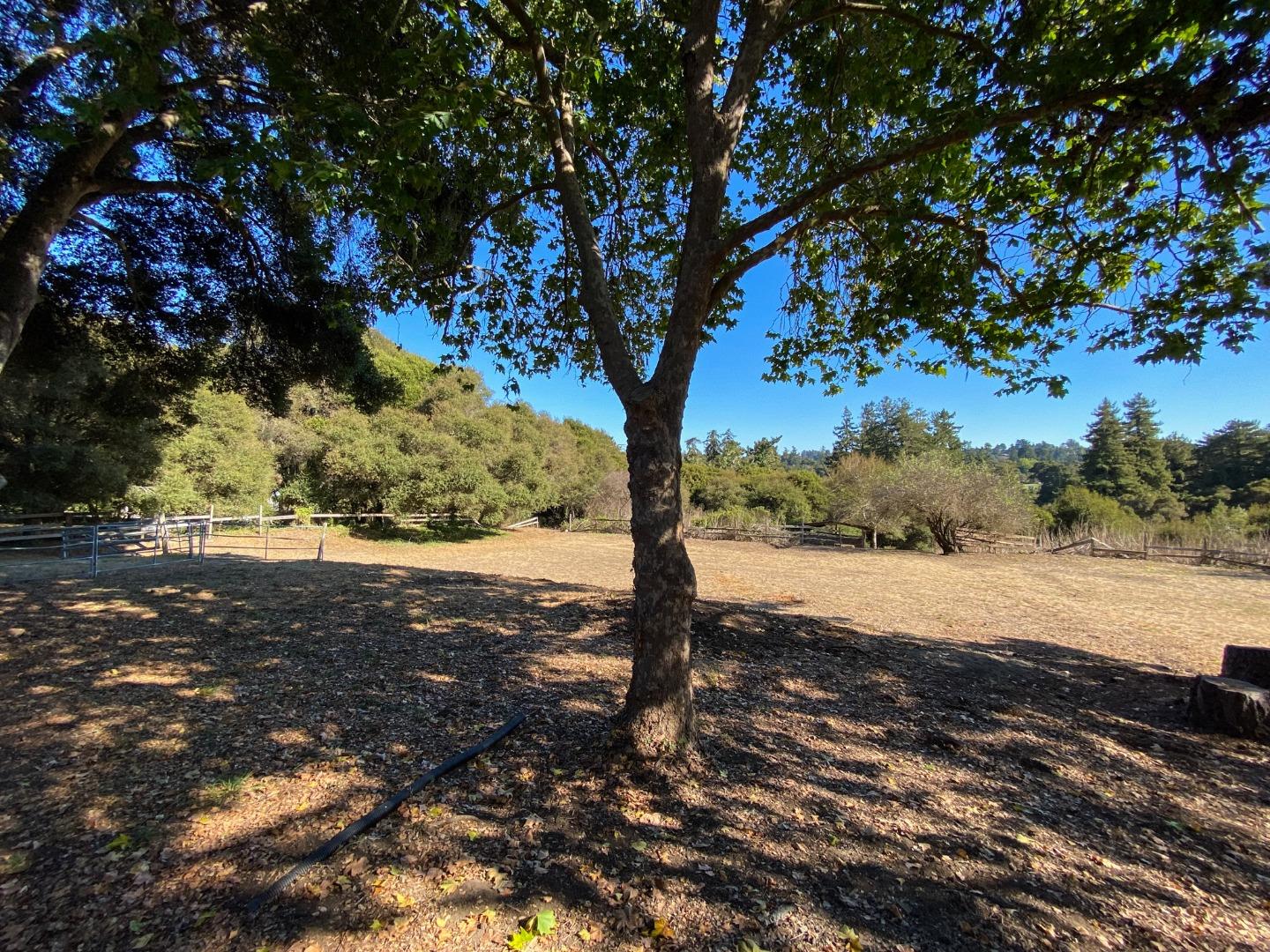 600 Valencia Road Aptos, CA 95003 - Photo 3 of 21 Gallery Image 3