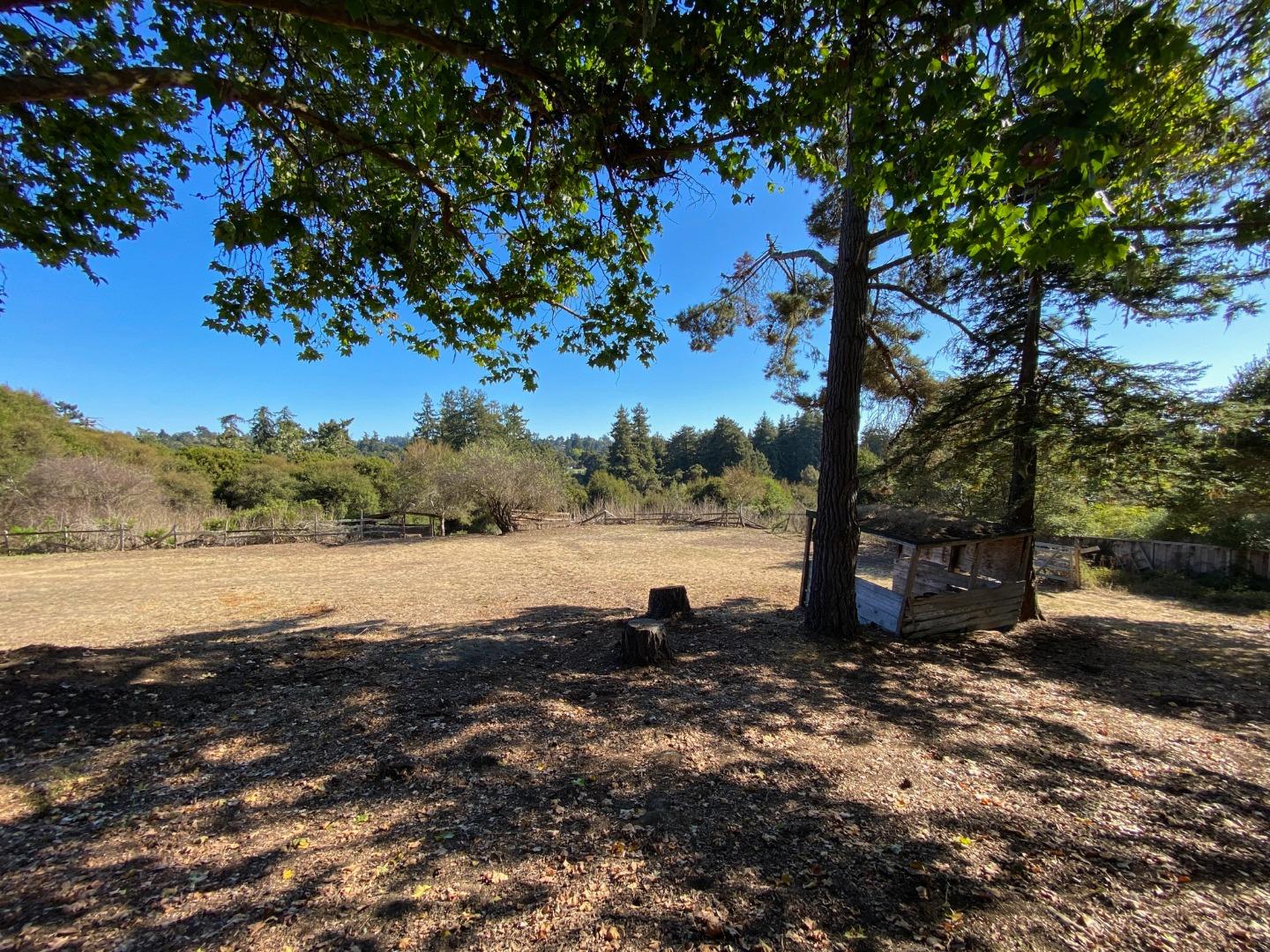 600 Valencia Road Aptos, CA 95003 - Photo 5 of 21 Gallery Image 5