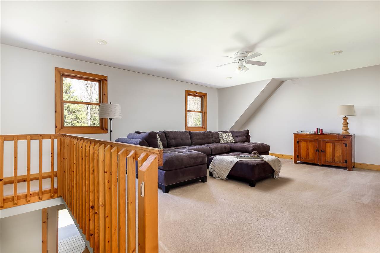 1794 East Old Mountain Road Cedar, MI 49621 - Photo 19 of 43 1860764-18.JPG