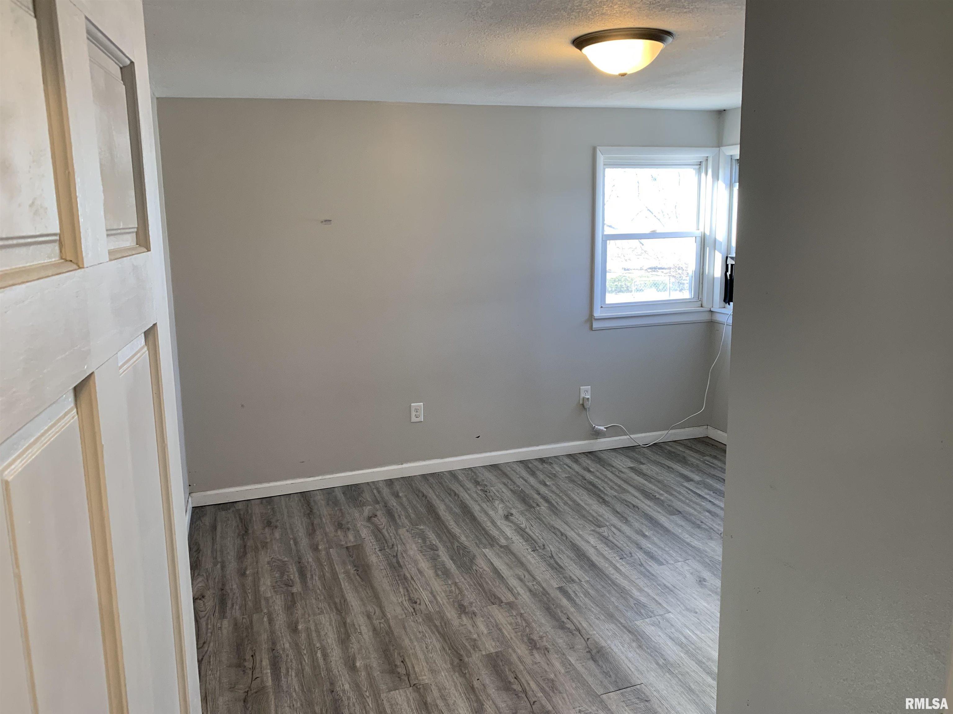 1109 Southwest 5th Street Aledo, IL 61231 - Photo 17 of 26