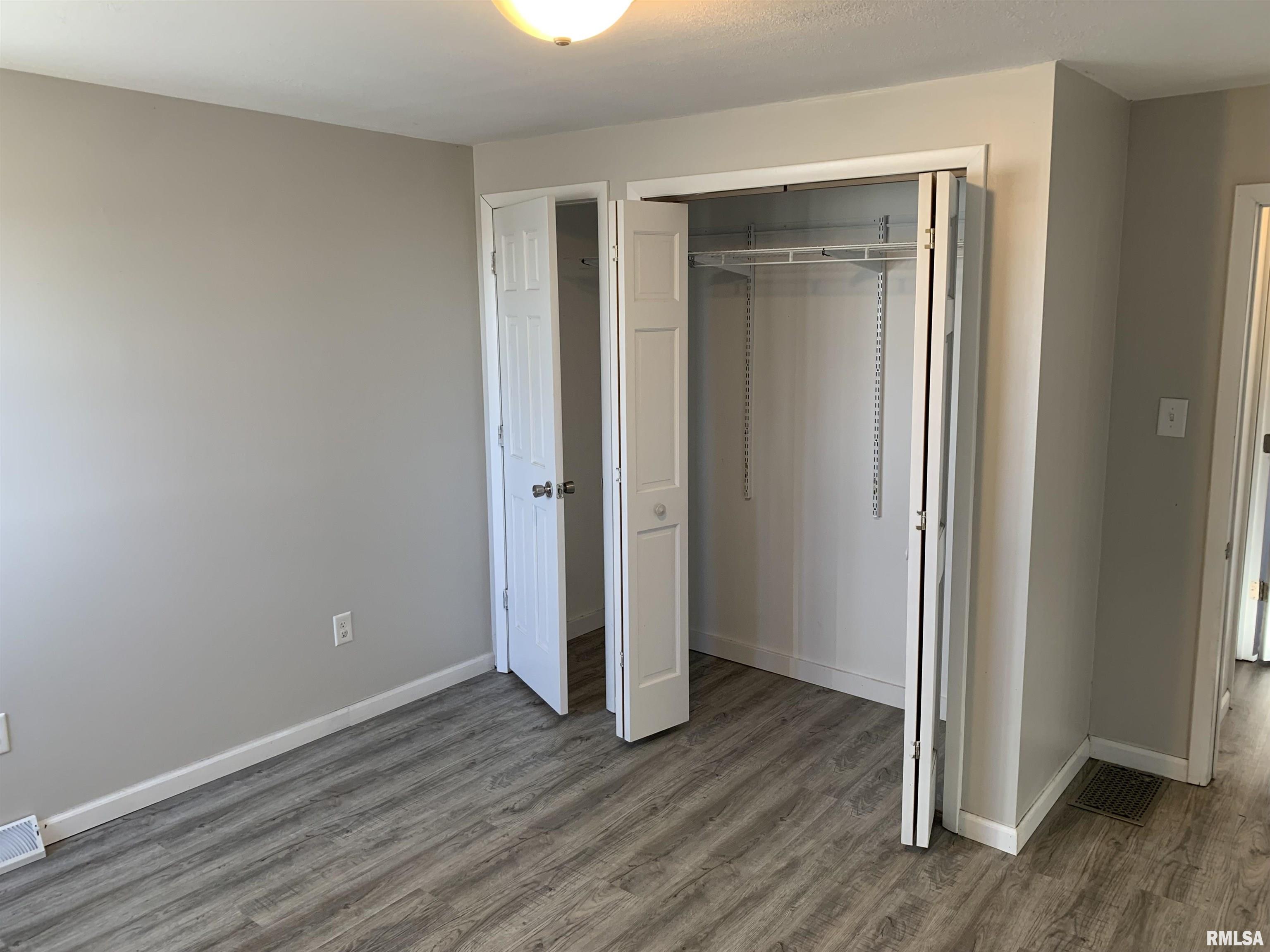 1109 Southwest 5th Street Aledo, IL 61231 - Photo 18 of 26