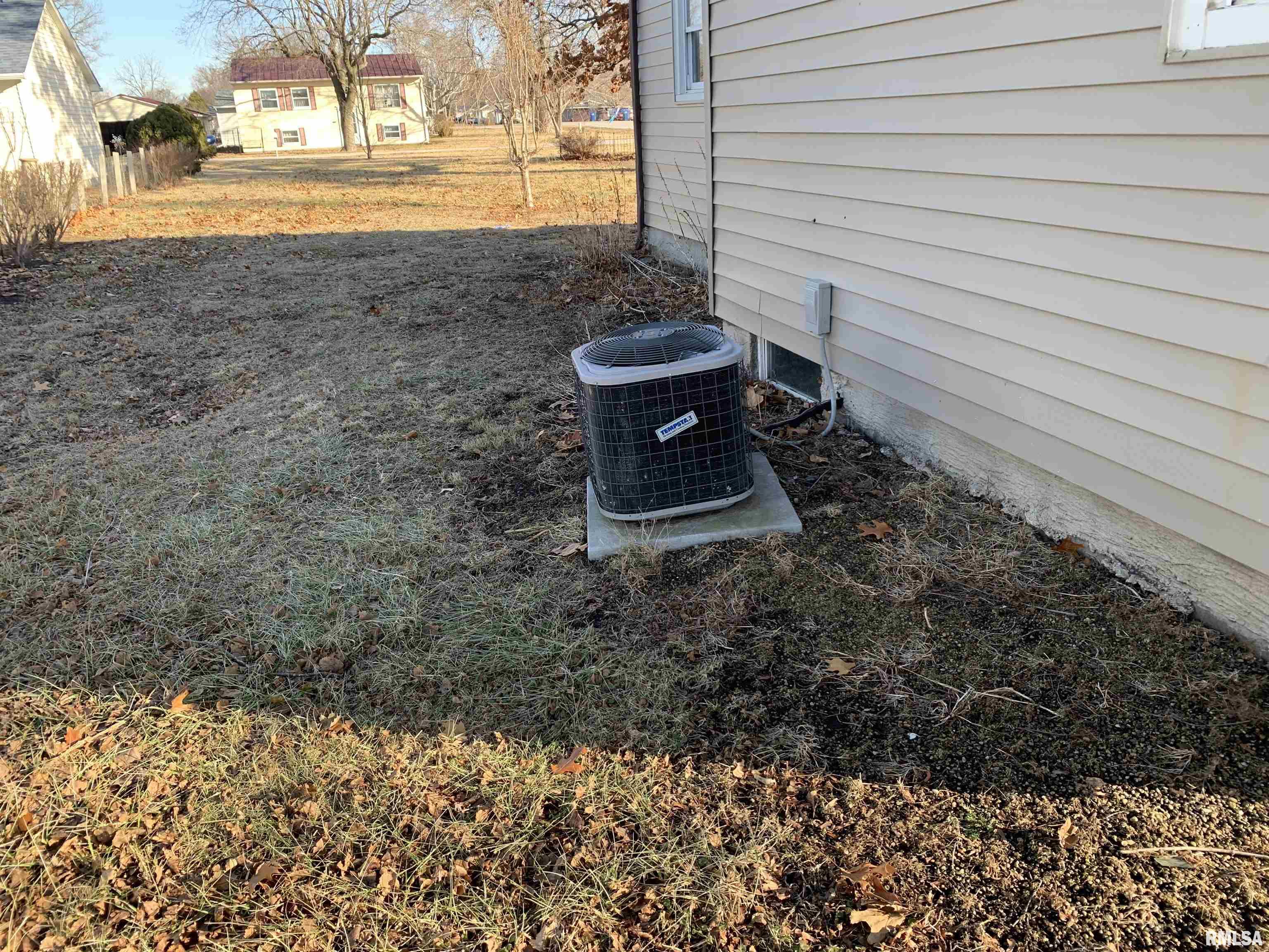 1109 Southwest 5th Street Aledo, IL 61231 - Photo 23 of 26