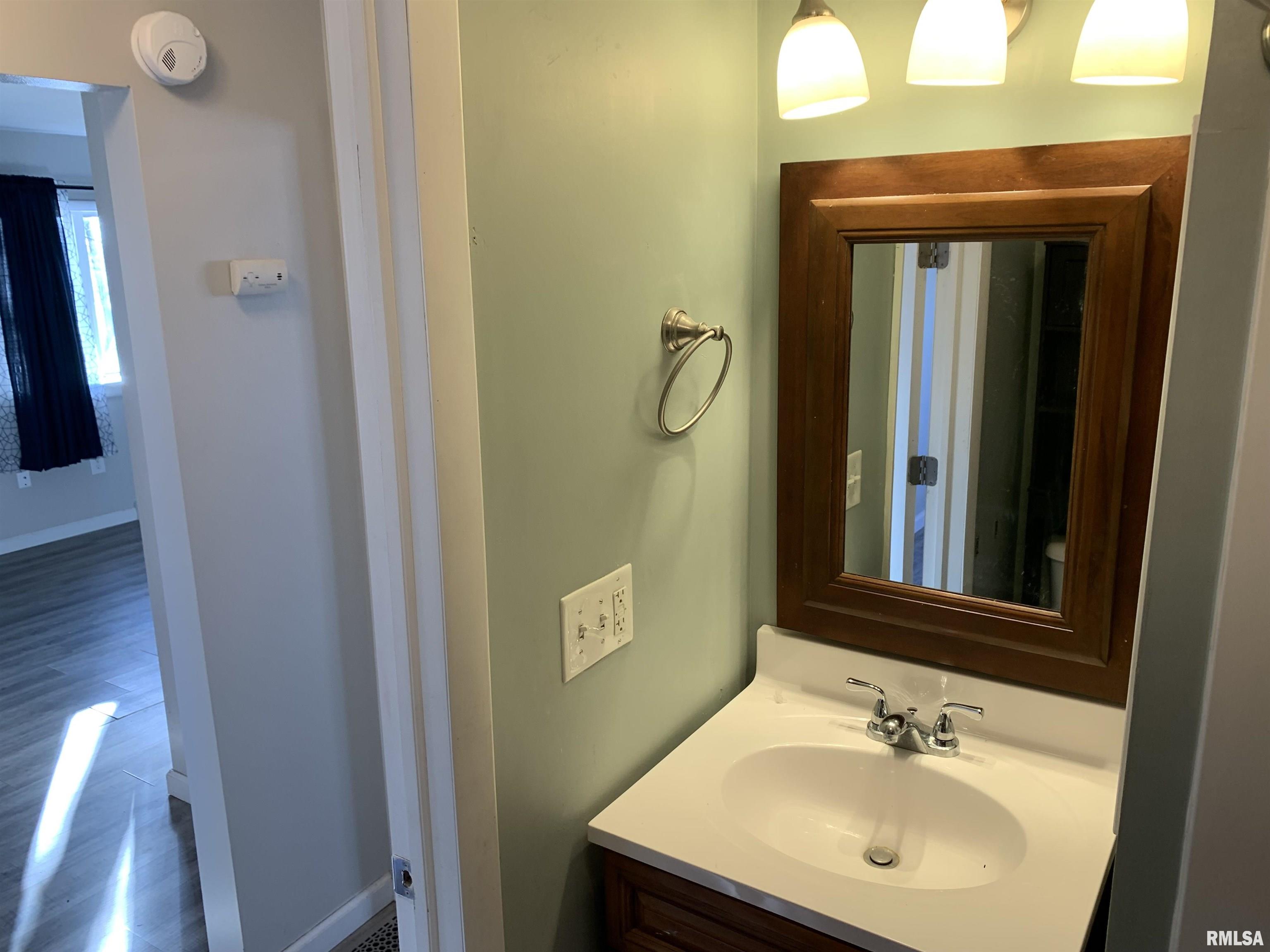 1109 Southwest 5th Street Aledo, IL 61231 - Photo 9 of 26