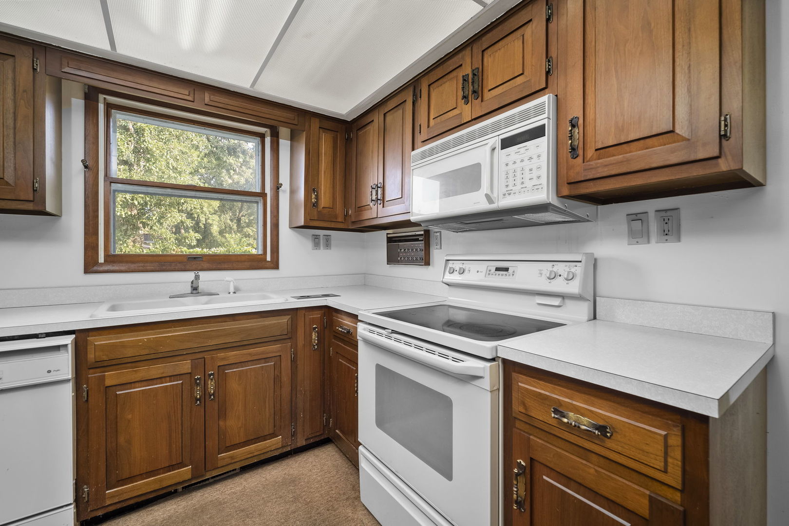 505 Woodlea Road Kankakee, IL 60901 - Photo 14 of 39 Gallery Image 14