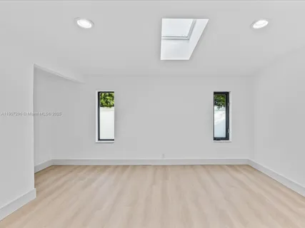 $1,499,000 | 19461 Northeast 22nd Road, North Miami Beach, FL 33179