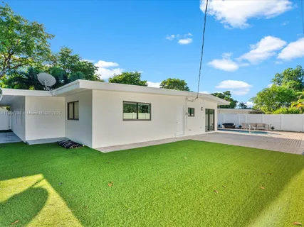 $1,499,000 | 19461 Northeast 22nd Road, North Miami Beach, FL 33179