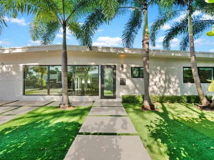 $1,499,000 | 19461 Northeast 22nd Road, North Miami Beach, FL 33179
