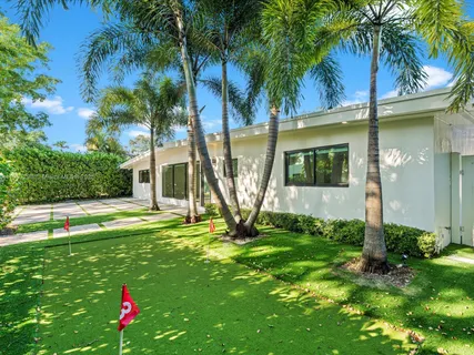$1,499,000 | 19461 Northeast 22nd Road, North Miami Beach, FL 33179