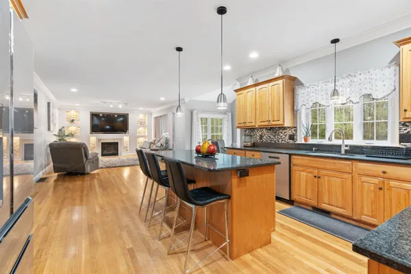 $5,000 | 6 Tanglewood Drive, Nashua, NH 03062