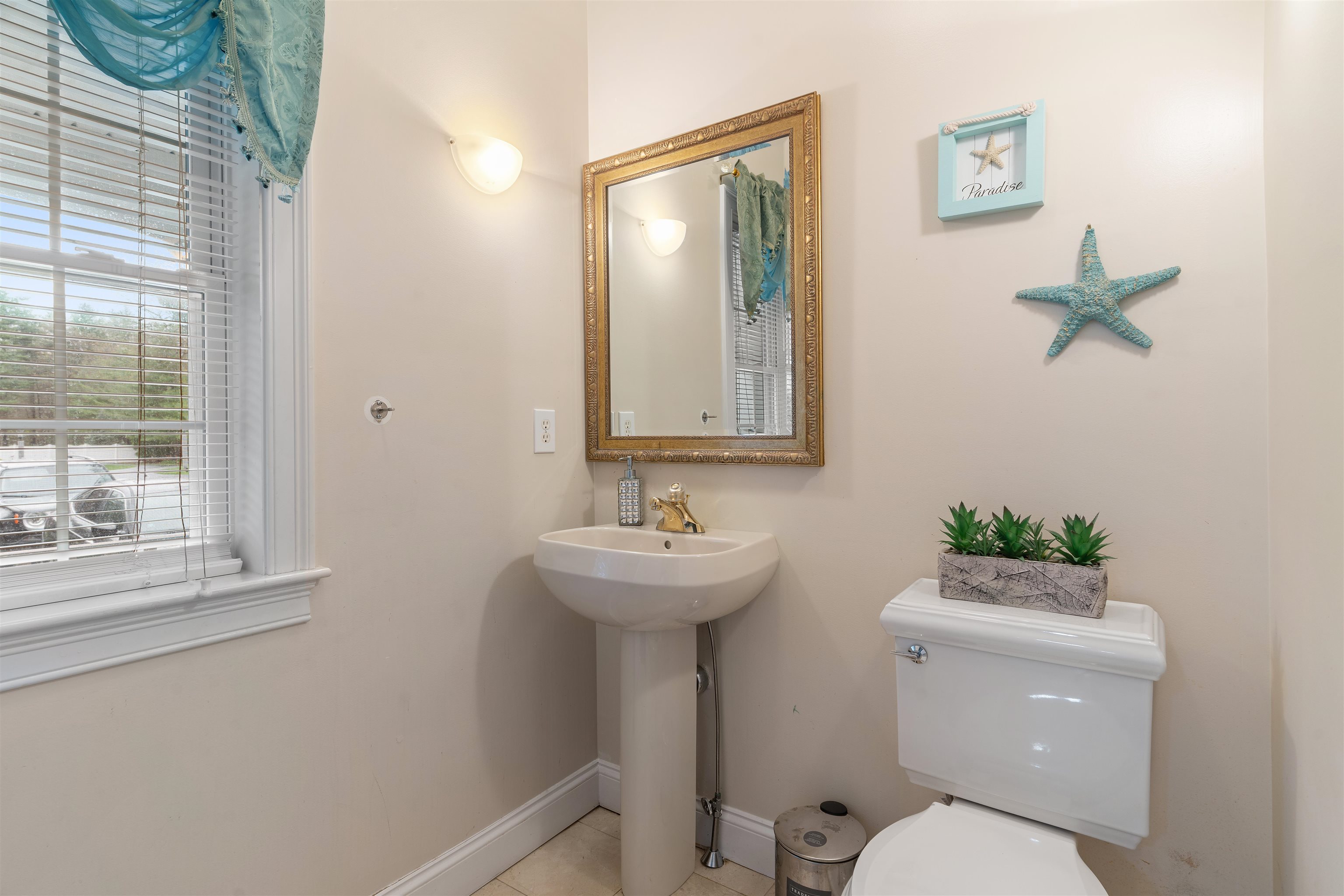 6 Tanglewood Drive Nashua, NH 03062 - Photo 6 of 21