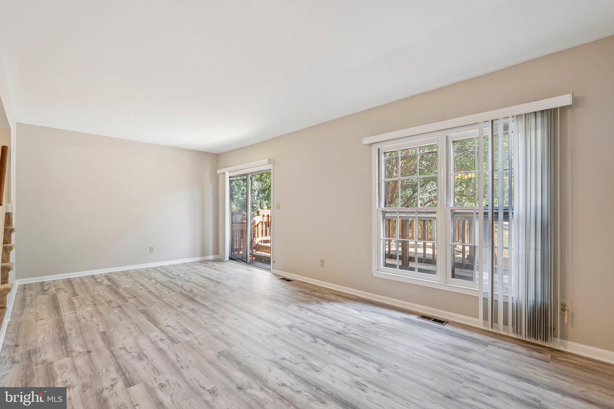 2917 Village Spring Lane Vienna, VA 22181 - Photo 12 of 37