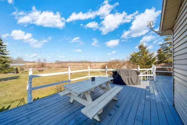 $435,000 | 18598 Bradstreet Road, Hudson, MI 49247