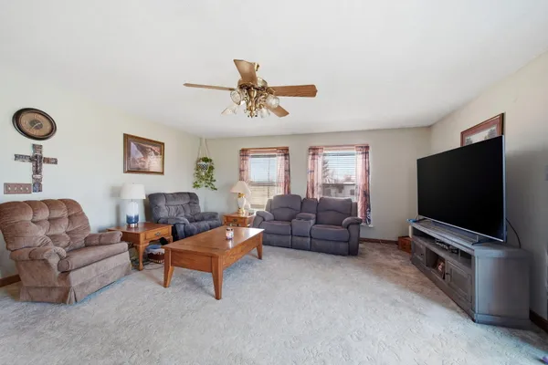 $435,000 | 18598 Bradstreet Road, Hudson, MI 49247