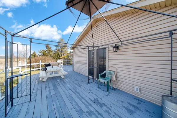 $435,000 | 18598 Bradstreet Road, Hudson, MI 49247