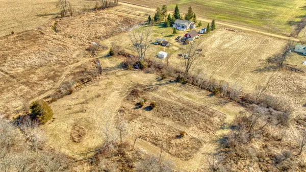 $435,000 | 18598 Bradstreet Road, Hudson, MI 49247