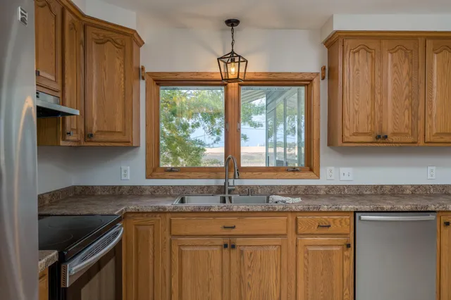 $329,900 | 34365 Old Highway 13, Waseca, MN 56093