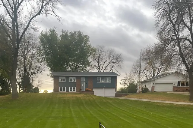 $329,900 | 34365 Old Highway 13, Waseca, MN 56093