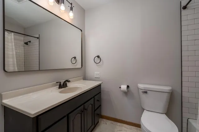 $329,900 | 34365 Old Highway 13, Waseca, MN 56093