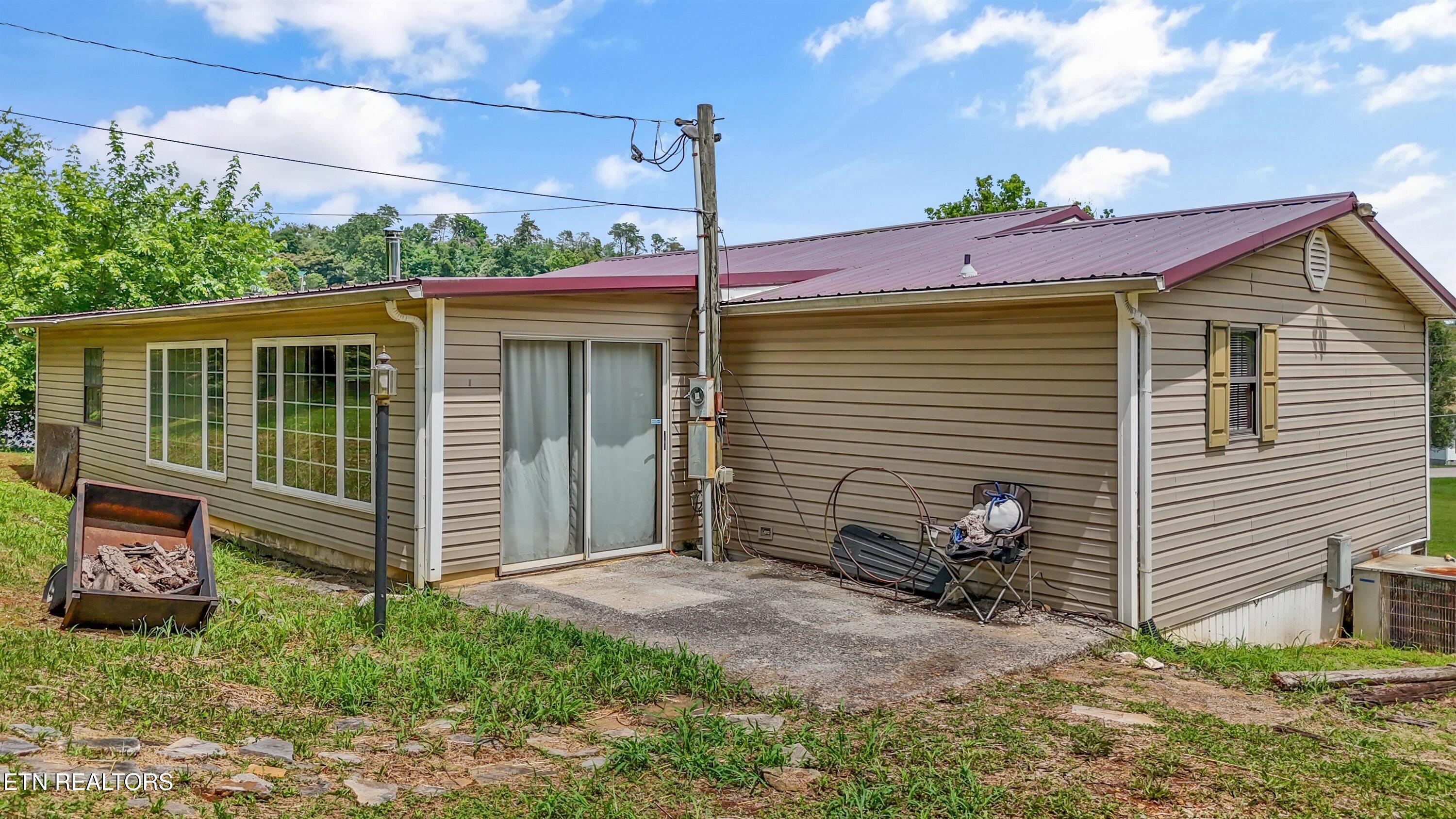 11066 Unitia Road Friendsville, TN 37737 - Photo 20 of 24 08-11066 Unitia Rd19