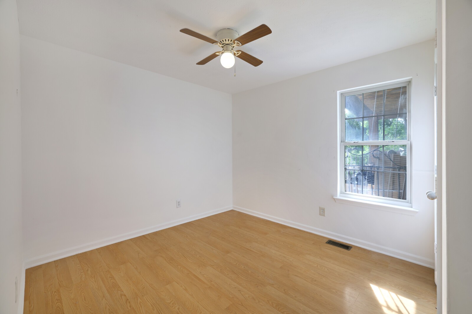 605 Big Riv Run Antioch, TN 37013 - Photo 19 of 35 Gallery Image 19