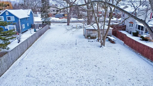 $74,900 | 52451 Washington Street, New Baltimore, MI 48047