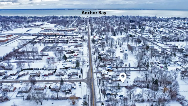 $74,900 | 52451 Washington Street, New Baltimore, MI 48047