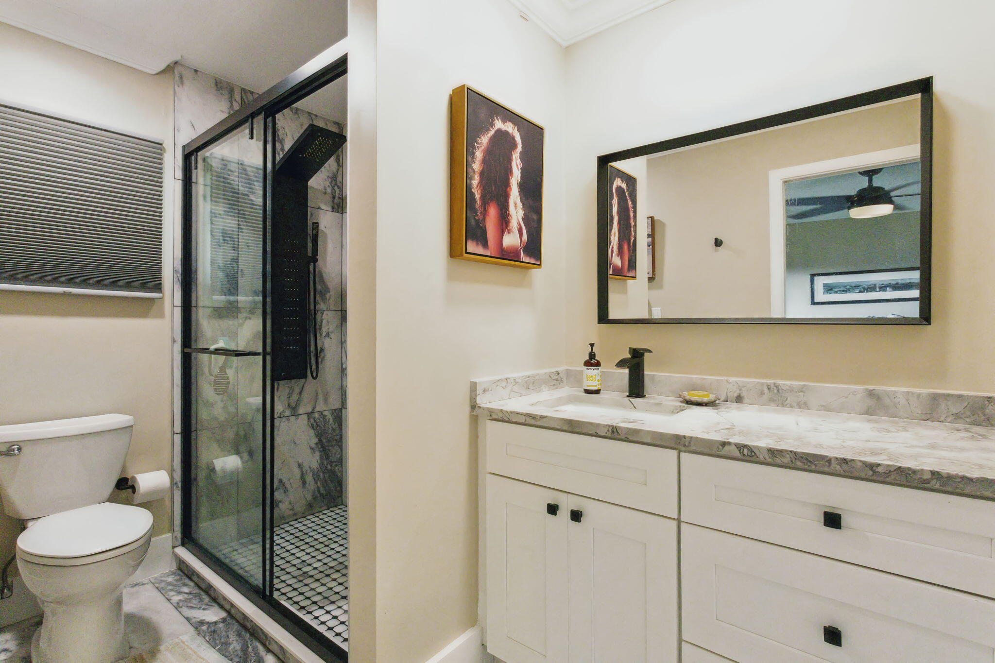 6716 Tiburon Circle Boca Raton, FL 33433 - Photo 16 of 22 Light princ bath
