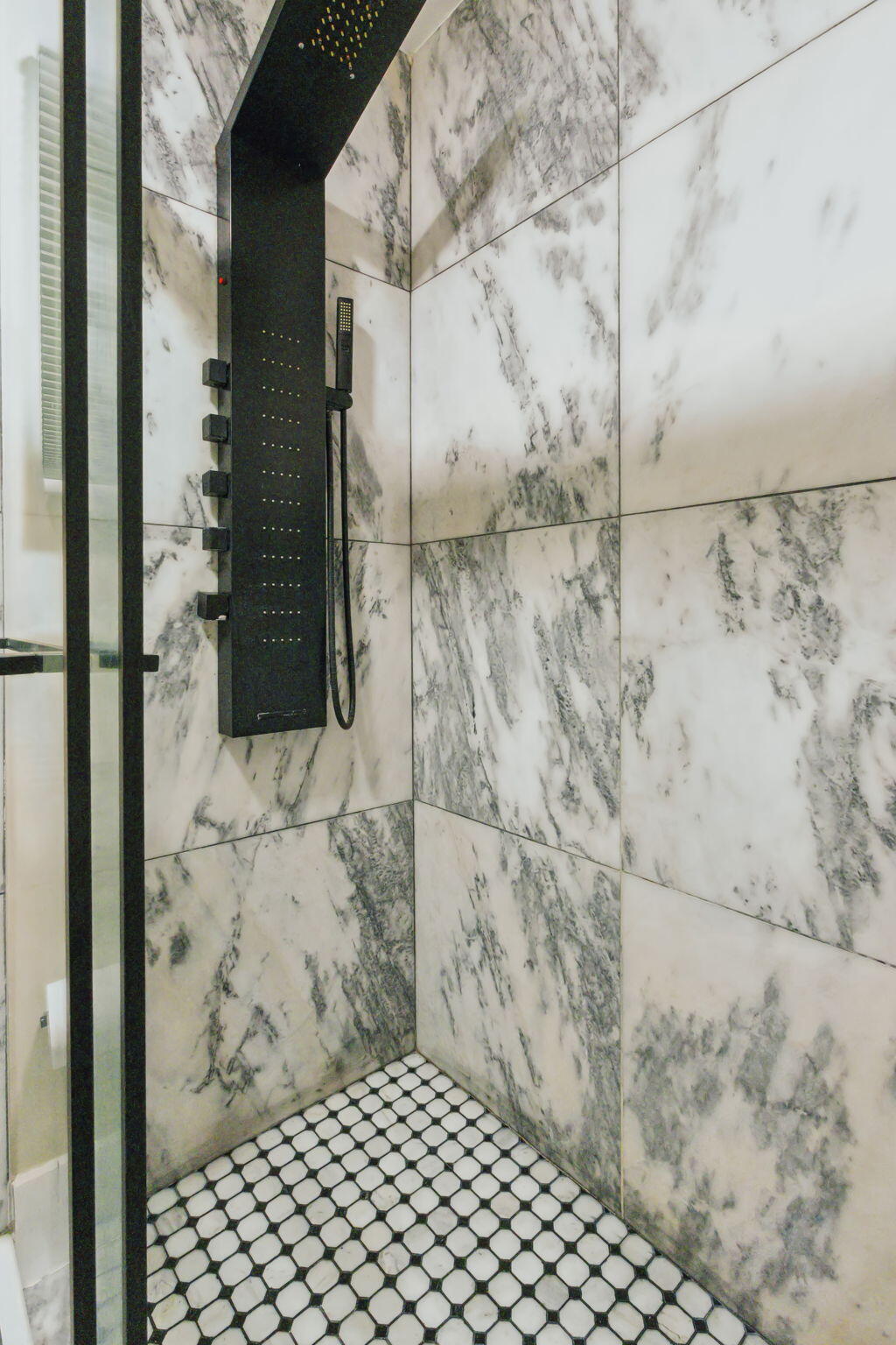 6716 Tiburon Circle Boca Raton, FL 33433 - Photo 17 of 22 Light princ bath2