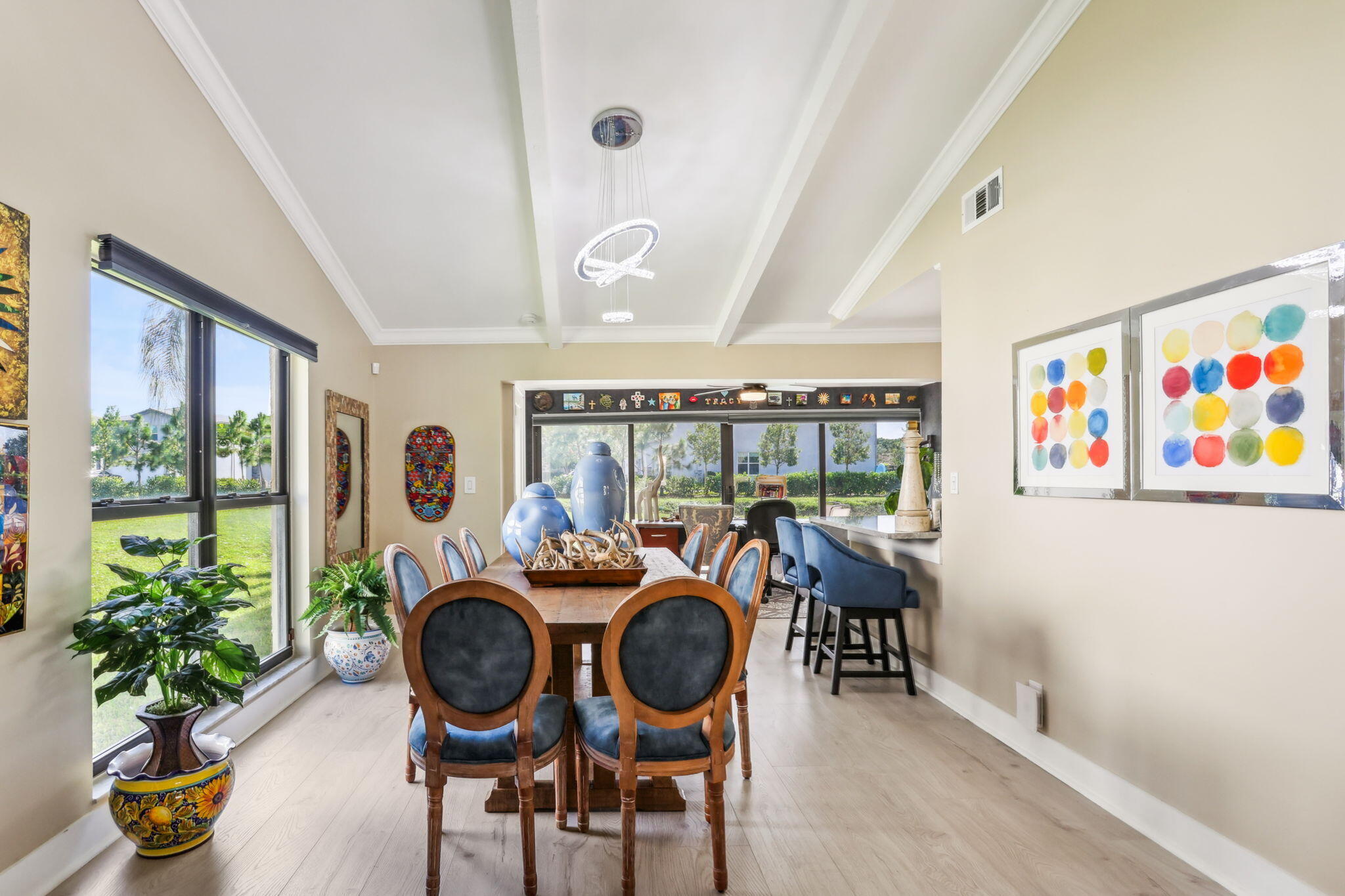 6716 Tiburon Circle Boca Raton, FL 33433 - Photo 10 of 22 Light dining room