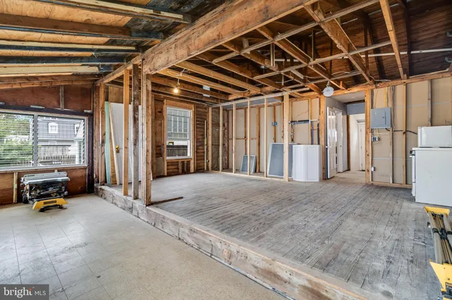 a car parked in front of a house