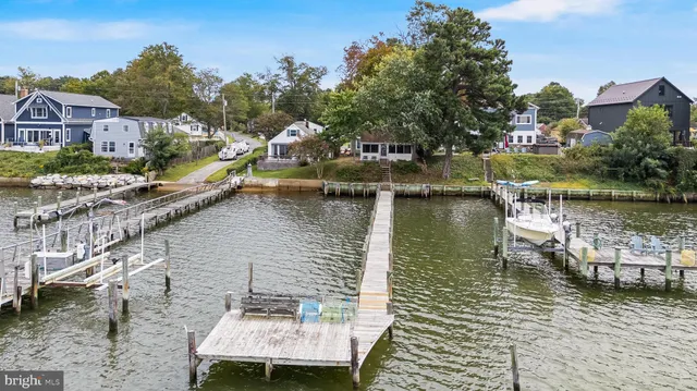 a house that has tree in front of it