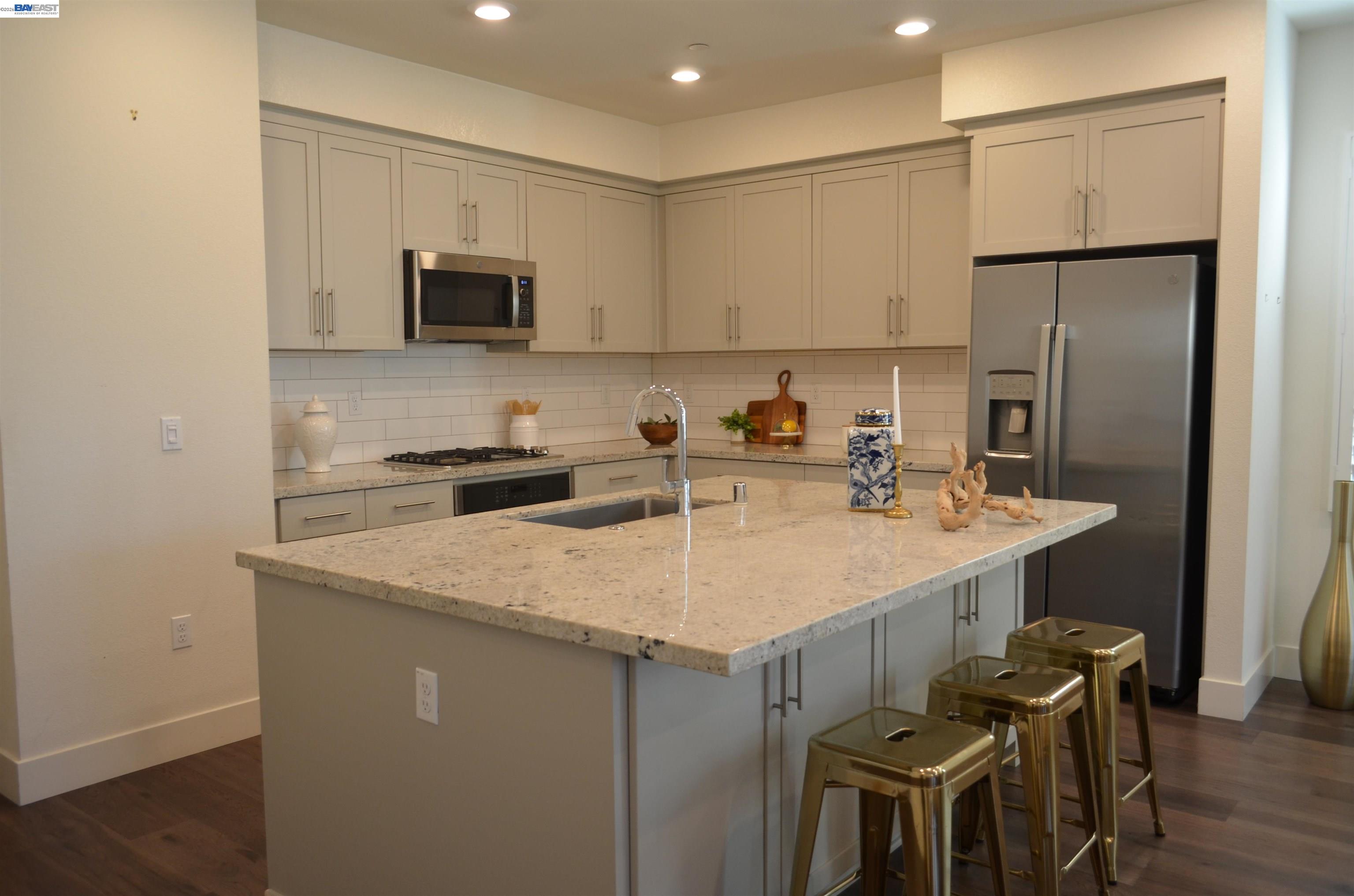 12109 Almeria Way San Ramon, CA 94583 - Photo 7 of 50
