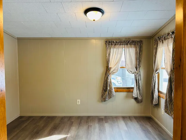 $69,900 | 4 Cedar Street, Colebrook, NH 03576