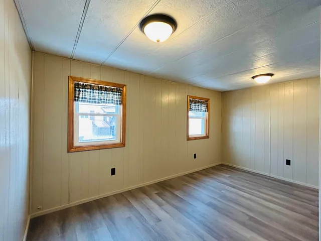 $69,900 | 4 Cedar Street, Colebrook, NH 03576