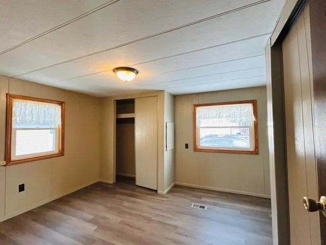 $69,900 | 4 Cedar Street, Colebrook, NH 03576