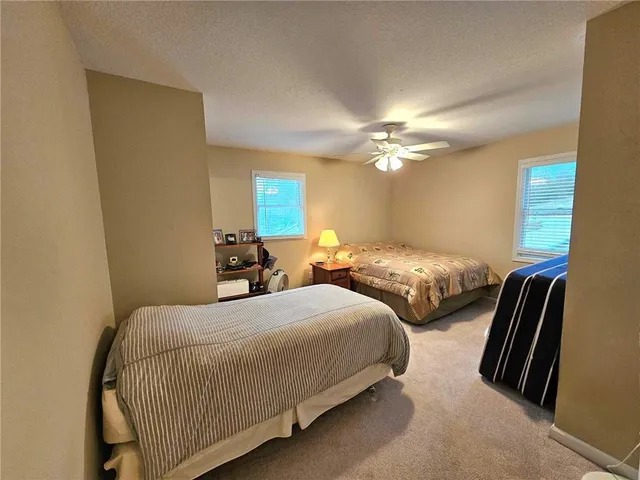 $1,070,000 | 1182-1233 Oval Road, Climax Springs, MO 65324