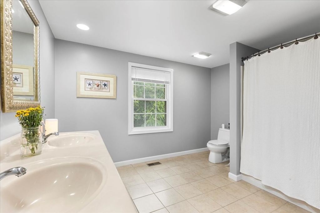 95 Tecumseh Drive Hanover, MA 02339 - Photo 21 of 42