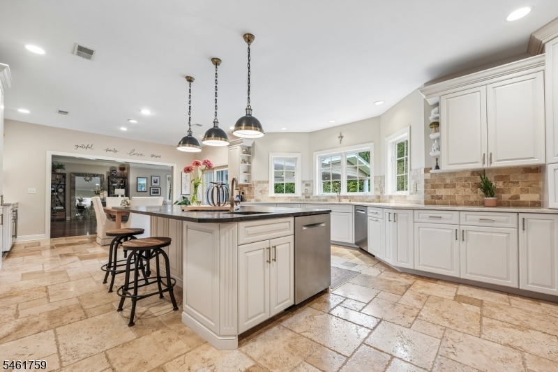 6 Combs Hollow Road Mendham, NJ 07945 - Photo 8 of 45 Gallery Image 8