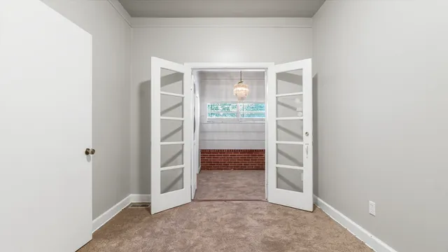 a view of an empty walk in closet